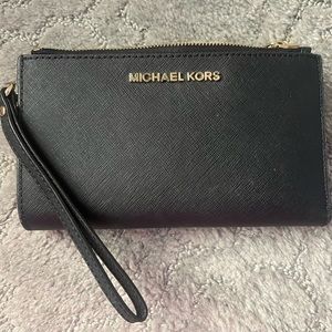 MK wristlet
